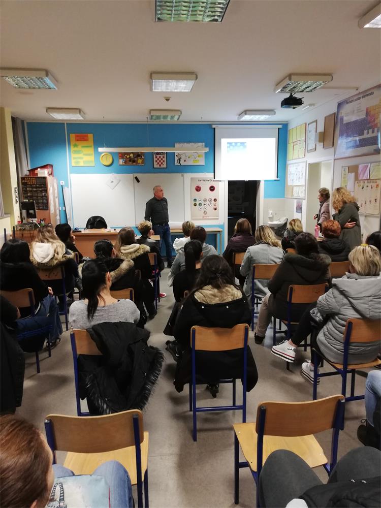 Slika /2019/1PREVENCIJA/DARKOSARVAS/Sarvas1.jpg