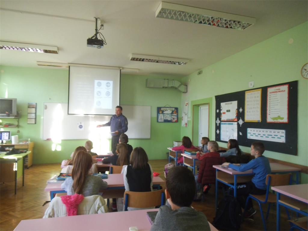 Slika /2019/2PROMET/EDUGAJ/DSCF2284.JPG