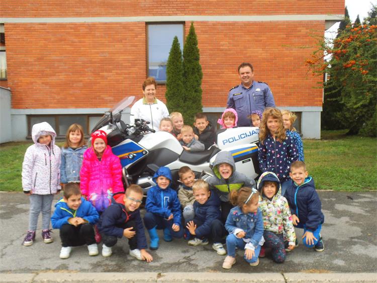 Slika /2019/GRLICABILJE/DSCF2652.JPG