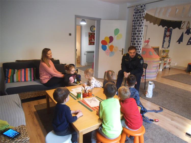 Slika /2020/2PROMET/VRTIC1/DSCF2727.JPG