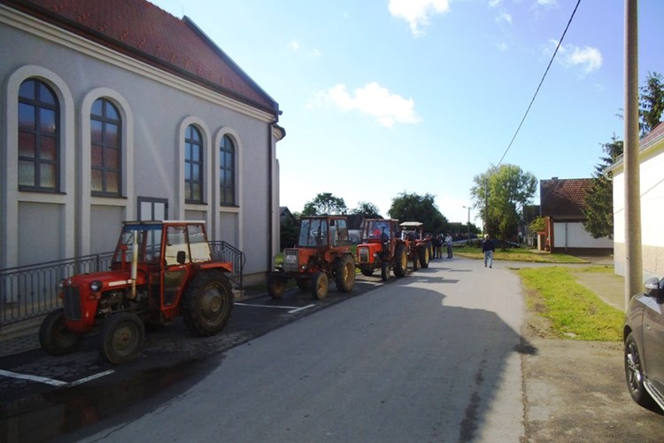 Slika 2018/Traktori/Martinci_traktor_4.JPG